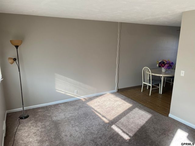 2210 Power Drive, Bellevue, NE 68005