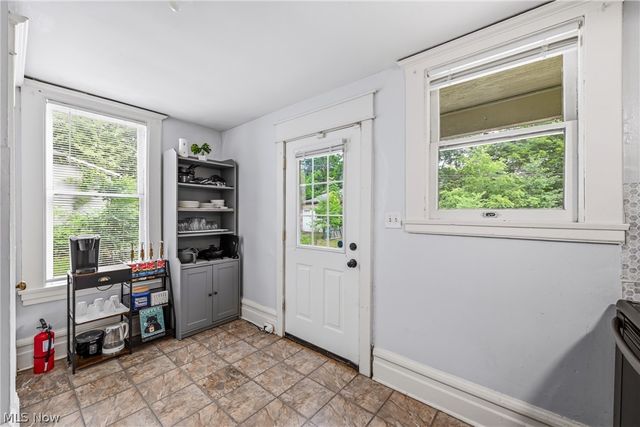236 N Heights Avenue, Youngstown, OH 44505