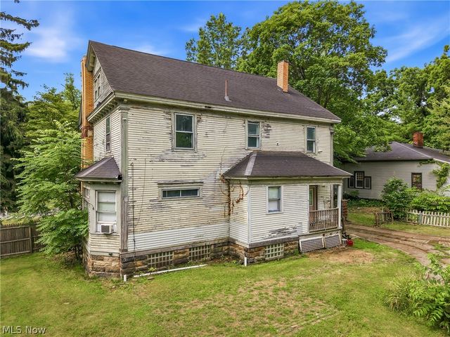 236 N Heights Avenue, Youngstown, OH 44505