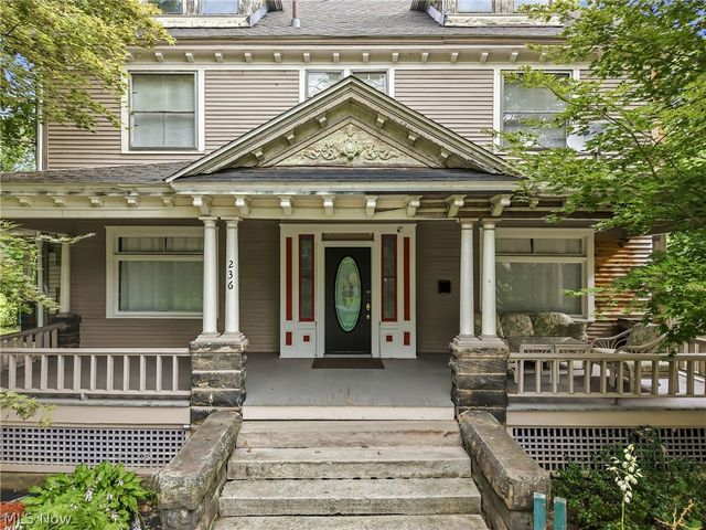 236 N Heights Avenue, Youngstown, OH 44505