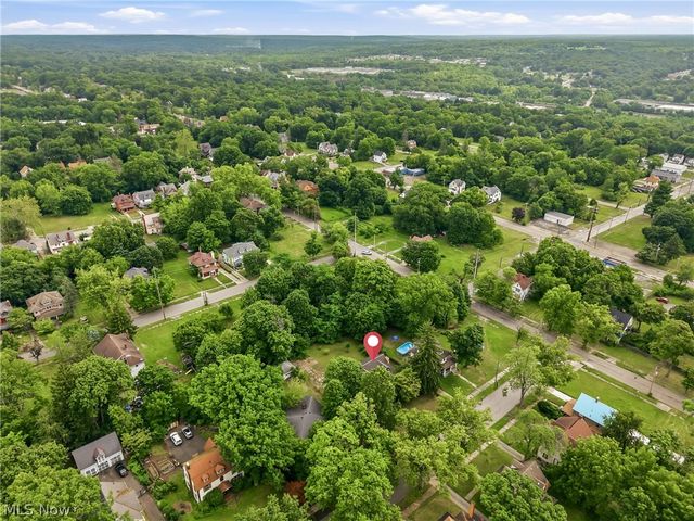 236 N Heights Avenue, Youngstown, OH 44505