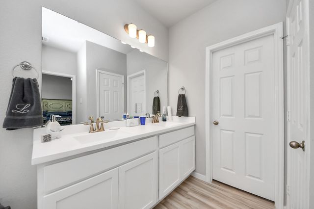 1654 Sequoia Run Drive, Rosharon, TX 77583