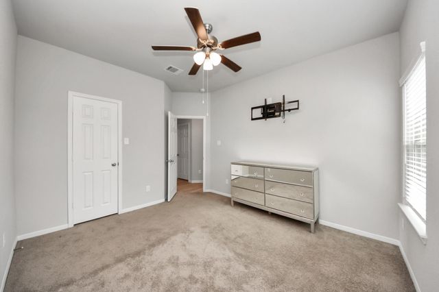 1654 Sequoia Run Drive, Rosharon, TX 77583