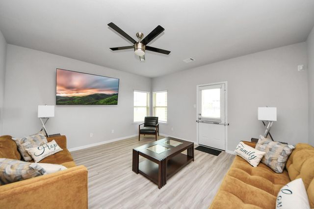 1654 Sequoia Run Drive, Rosharon, TX 77583
