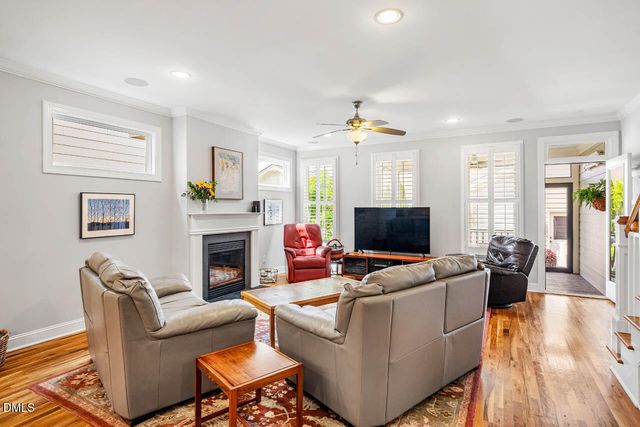 434 Tobacco Farm Way, Chapel Hill, NC 27516