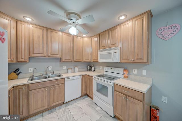 1011 FICKLEN RD, Fredericksburg, VA 22405