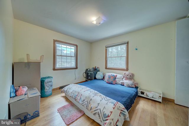 1011 FICKLEN RD, Fredericksburg, VA 22405