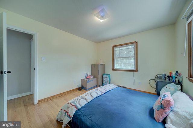 1011 FICKLEN RD, Fredericksburg, VA 22405