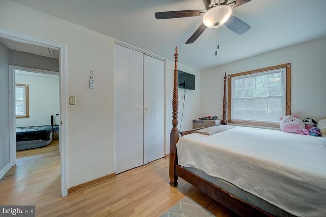 1011 FICKLEN RD, Fredericksburg, VA 22405