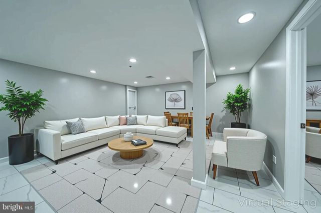 1011 FICKLEN RD, Fredericksburg, VA 22405