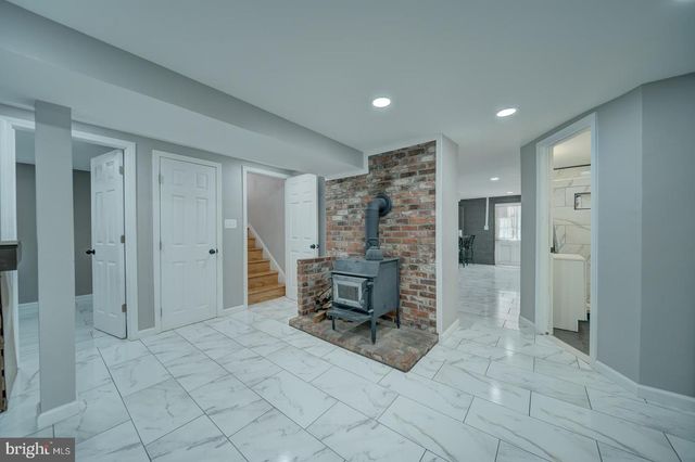 1011 FICKLEN RD, Fredericksburg, VA 22405