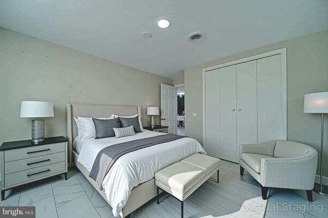 1011 FICKLEN RD, Fredericksburg, VA 22405