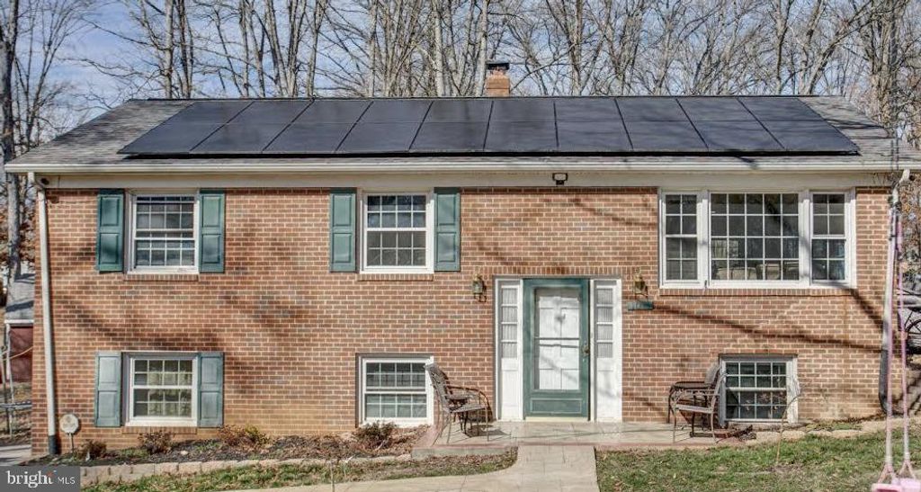 1011 FICKLEN RD, Fredericksburg, VA 22405