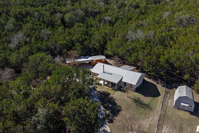200 El Rancho Grande, Kerrville, TX 78028