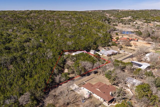 200 El Rancho Grande, Kerrville, TX 78028