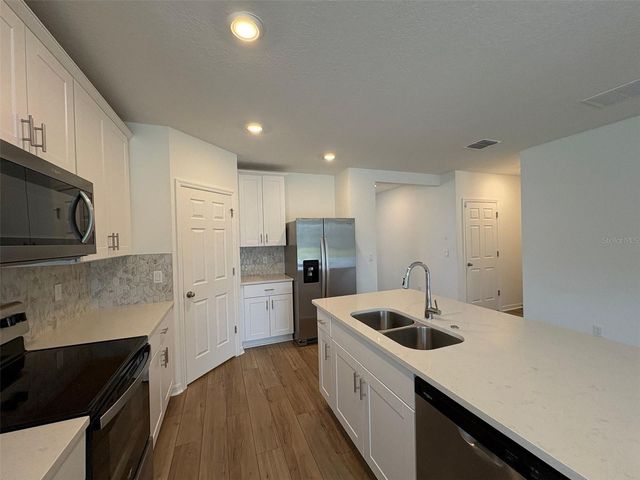 4651 SIDESADDLE TRAIL, St Cloud, FL 34772