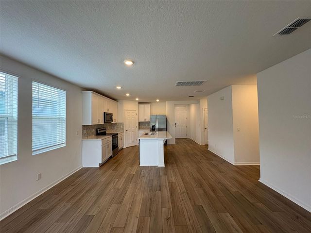 4651 SIDESADDLE TRAIL, St Cloud, FL 34772