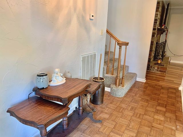 1038 LAKE ST, Bolivar, TN 38008