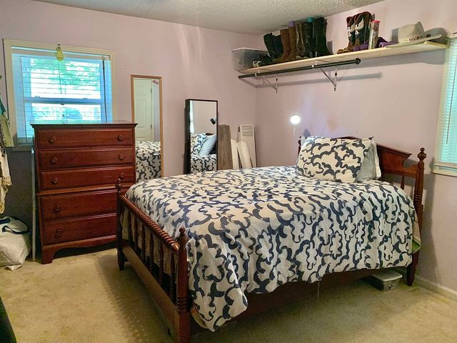 1038 LAKE ST, Bolivar, TN 38008