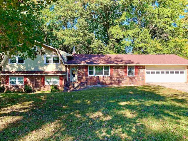 1038 LAKE ST, Bolivar, TN 38008