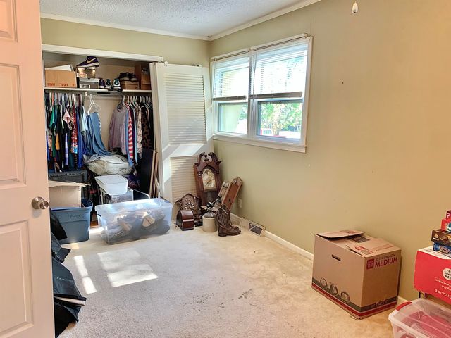 1038 LAKE ST, Bolivar, TN 38008