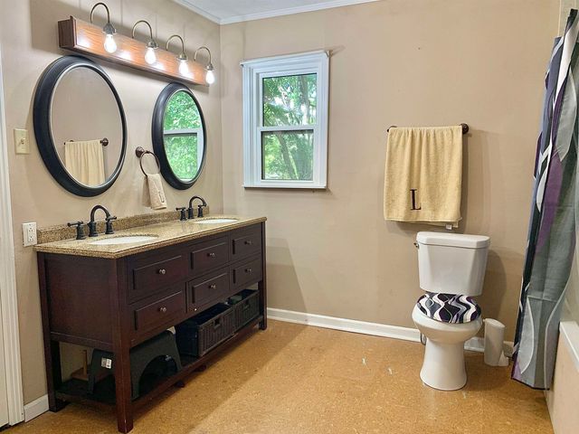 1038 LAKE ST, Bolivar, TN 38008