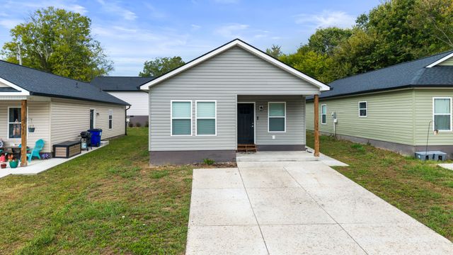 1594 Perry St, SE, Cleveland, TN 37311
