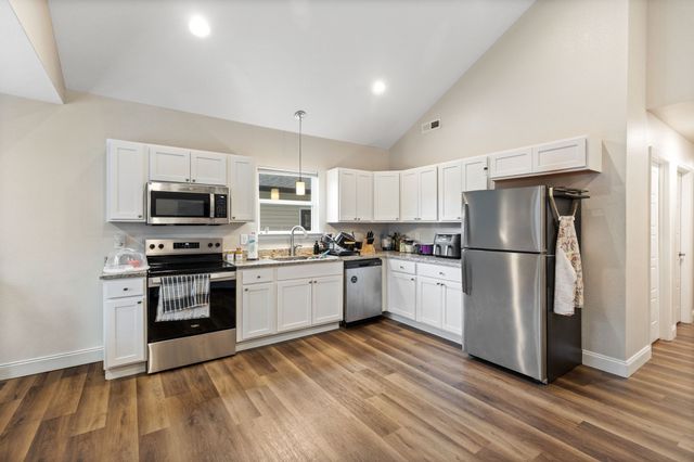 1594 Perry St, SE, Cleveland, TN 37311