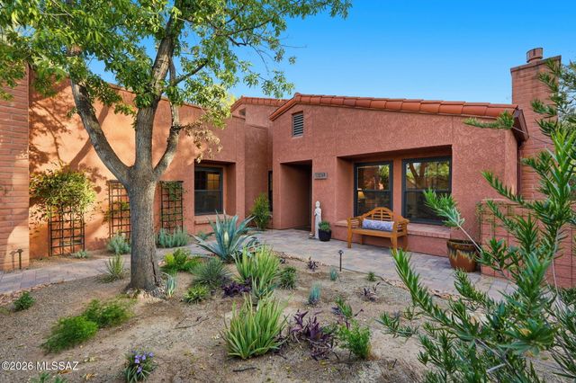 5140 E Woodgate Lane, Tucson, AZ 85712