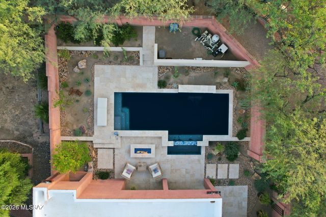 5140 E Woodgate Lane, Tucson, AZ 85712