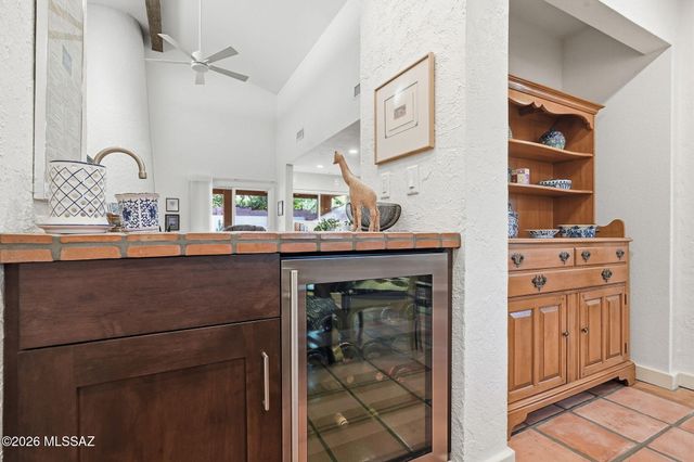 5140 E Woodgate Lane, Tucson, AZ 85712