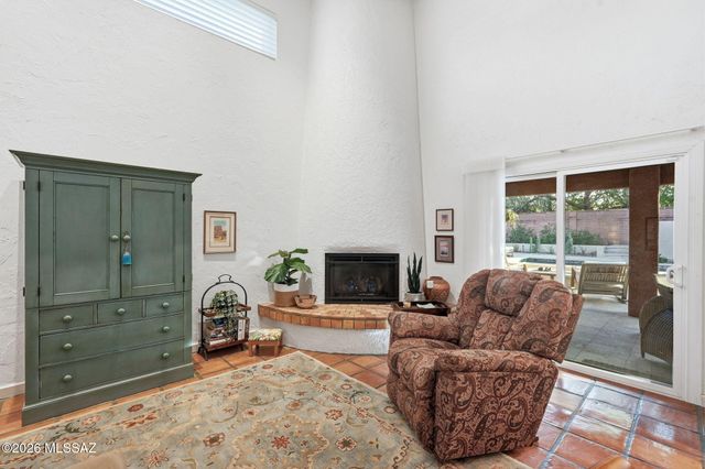 5140 E Woodgate Lane, Tucson, AZ 85712