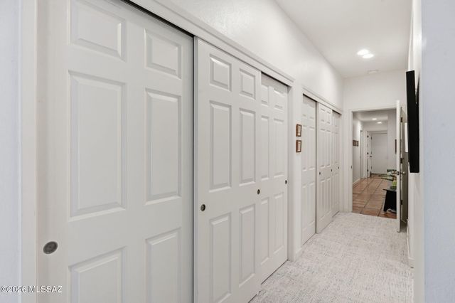 5140 E Woodgate Lane, Tucson, AZ 85712