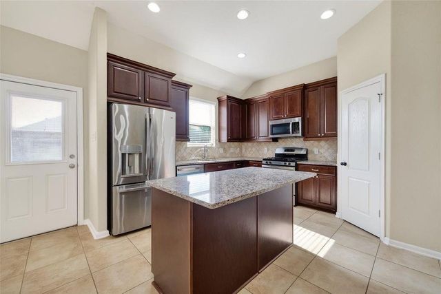 19327 N Cottonwood Green Lane, Cypress, TX 77433