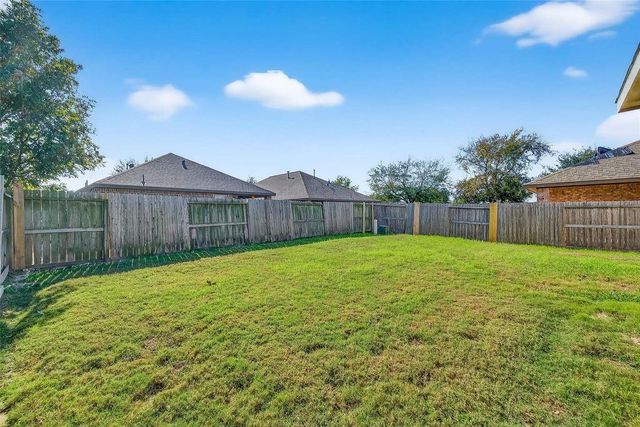19327 N Cottonwood Green Lane, Cypress, TX 77433