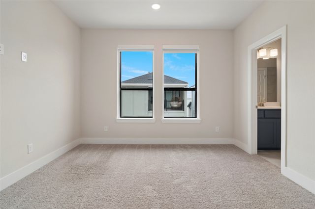 518 Winners Circle, Rowlett, TX 75088