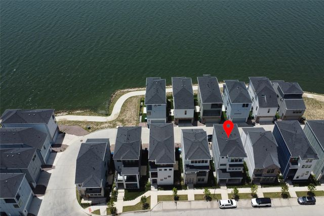 518 Winners Circle, Rowlett, TX 75088