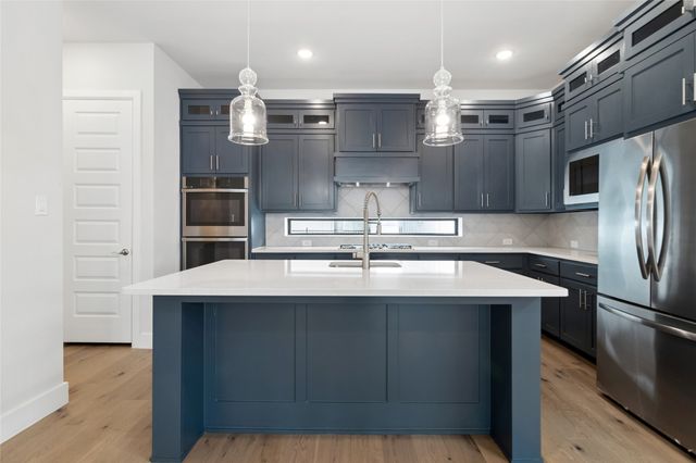 518 Winners Circle, Rowlett, TX 75088