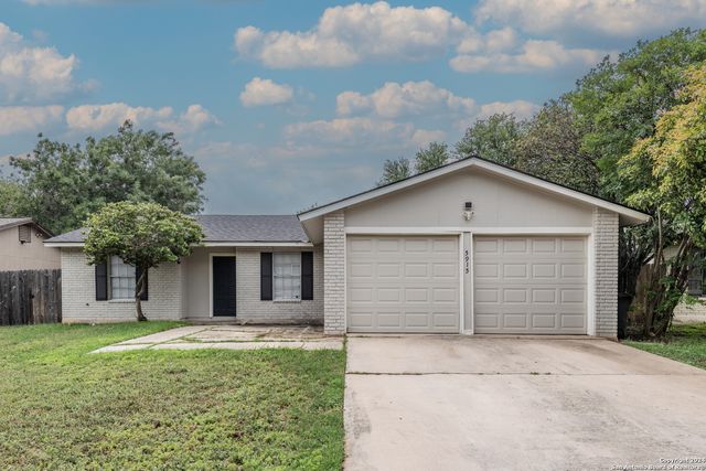 5915 cliff ridge, San Antonio, TX 78250