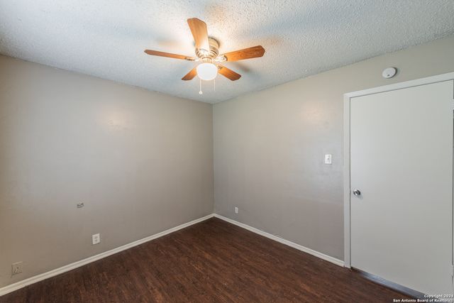 5915 cliff ridge, San Antonio, TX 78250