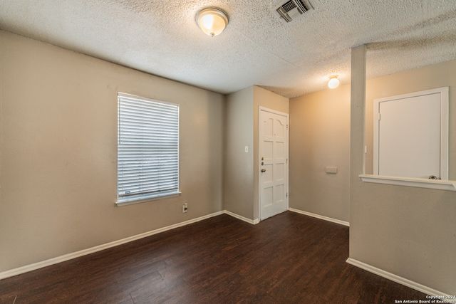 5915 cliff ridge, San Antonio, TX 78250