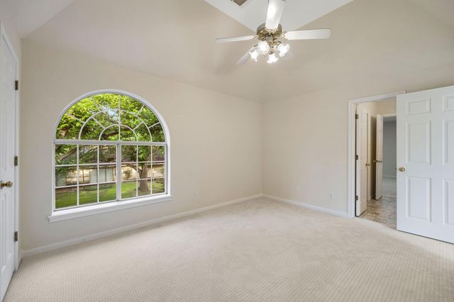 4900 Cedar Street, Bellaire, TX 77401