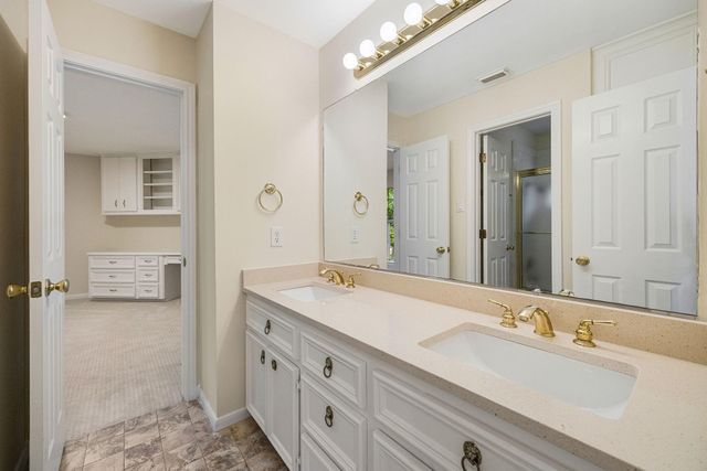 4900 Cedar Street, Bellaire, TX 77401