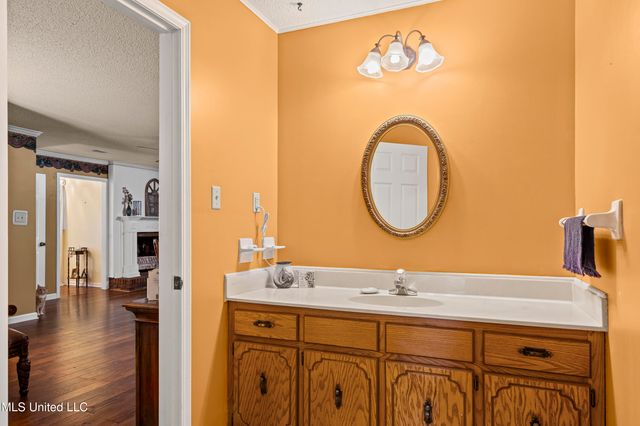 9278 Bethel Road, Olive Branch, MS 38654