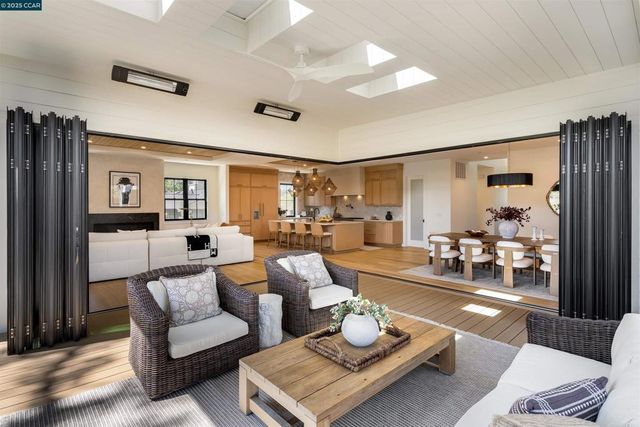 238 Cameo Dr, Danville, CA 94526