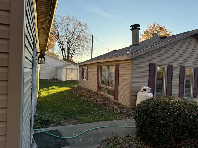 382 W Russell Drive, Coldwater, MI 49036