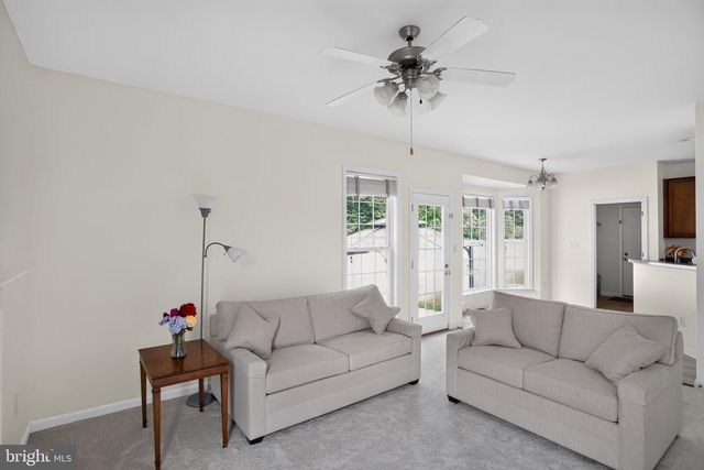 4 PRESCOTT LN, Fredericksburg, VA 22405