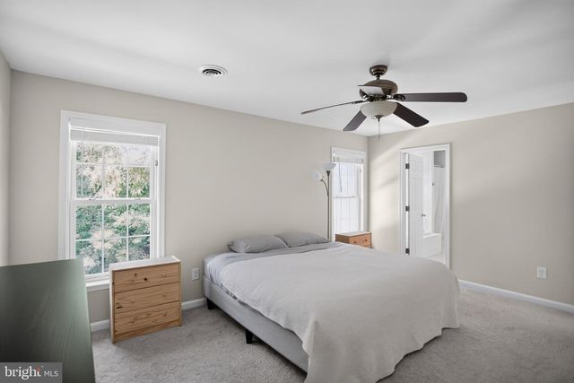 4 PRESCOTT LN, Fredericksburg, VA 22405