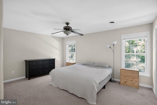 4 PRESCOTT LN, Fredericksburg, VA 22405