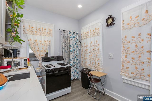 94 Summer Street, Passaic, NJ 07055